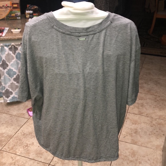 Volcom Grey Striped Shirt - small size - Picture 3 of 6